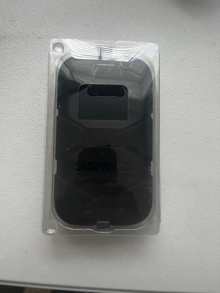 Griffin Survivor All-Terrain Phone Case Samsung Galaxy S4 Black - Image 2 of 2