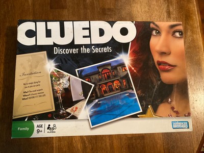 Cluedo Discover The Secrets Board Game U K Version Clue 08 Hasbro Ebay