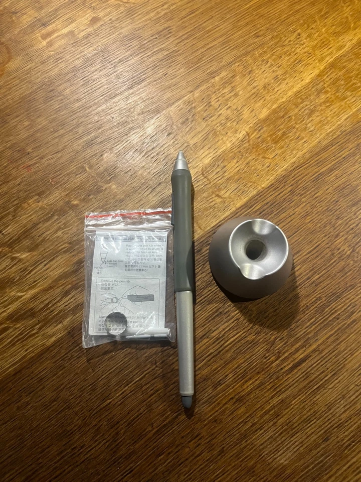 Wacom Cintiq 21ux mit Stift - Bild 2 von 4