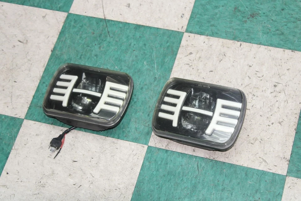 03-22 Express Van Aftermarket Pair Left LH Right RH Fog Lights Lamps Lens WTY OE - Image 2 of 4