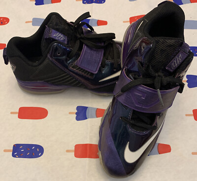 Size 6 (GS) - Nike CJ Trainer 2 Low Black