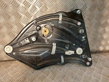 Lève vitre Mercedes 207