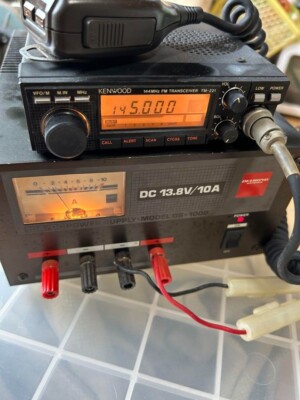 KENWOOD TM-221 144MHz FMトランシーバーセット KENWOOD TM-221 144MHz FMトランシーバーセット - メルカリ