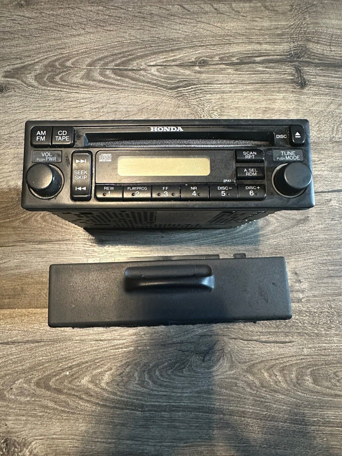 Picture 1 of 5