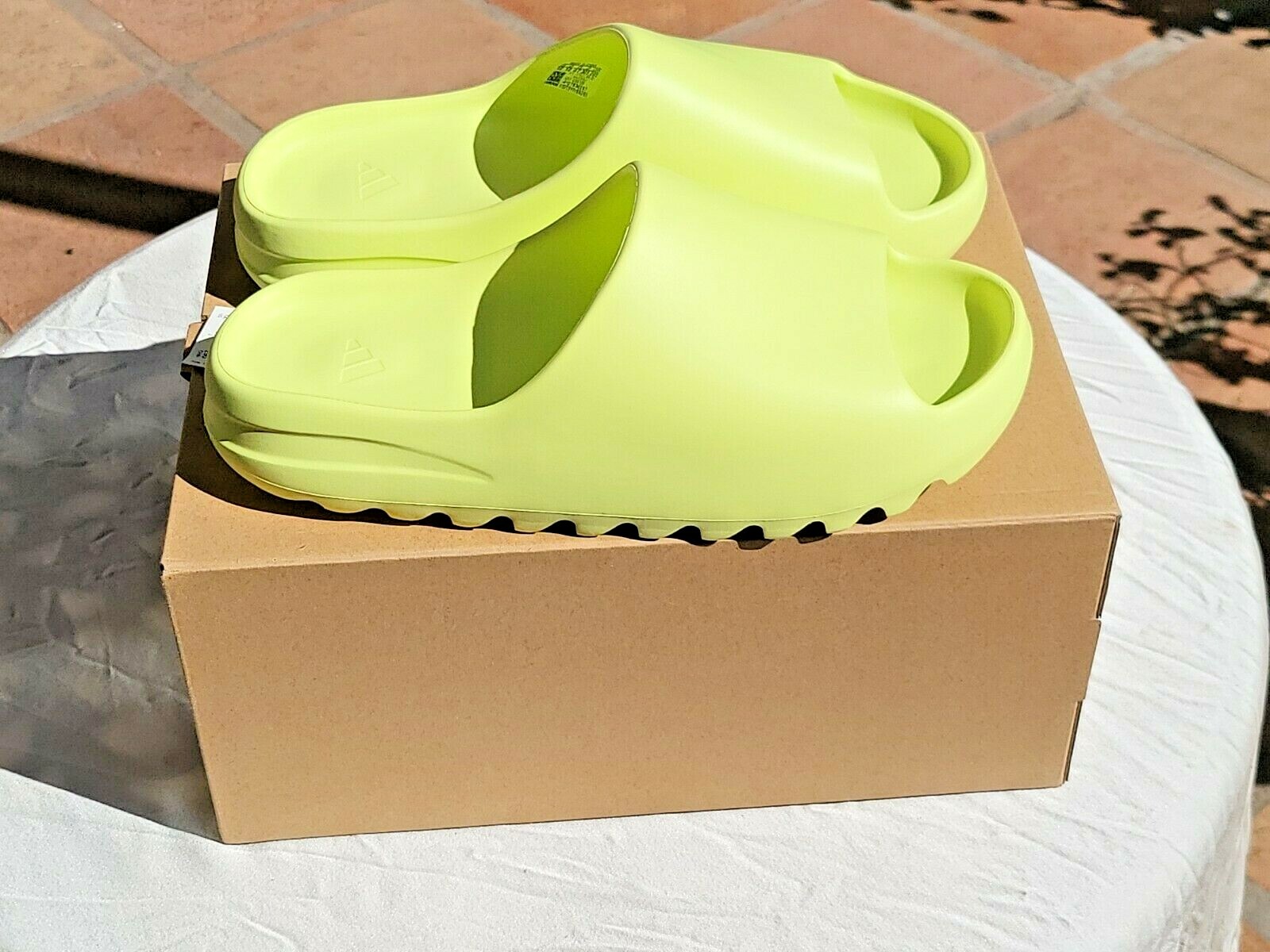 AUTHENTIC NEW in Box Adidas Yeezy GLOW GREEN SLIDE HQ6447 US Mens Size 13  Sandal 195743780569 | eBay