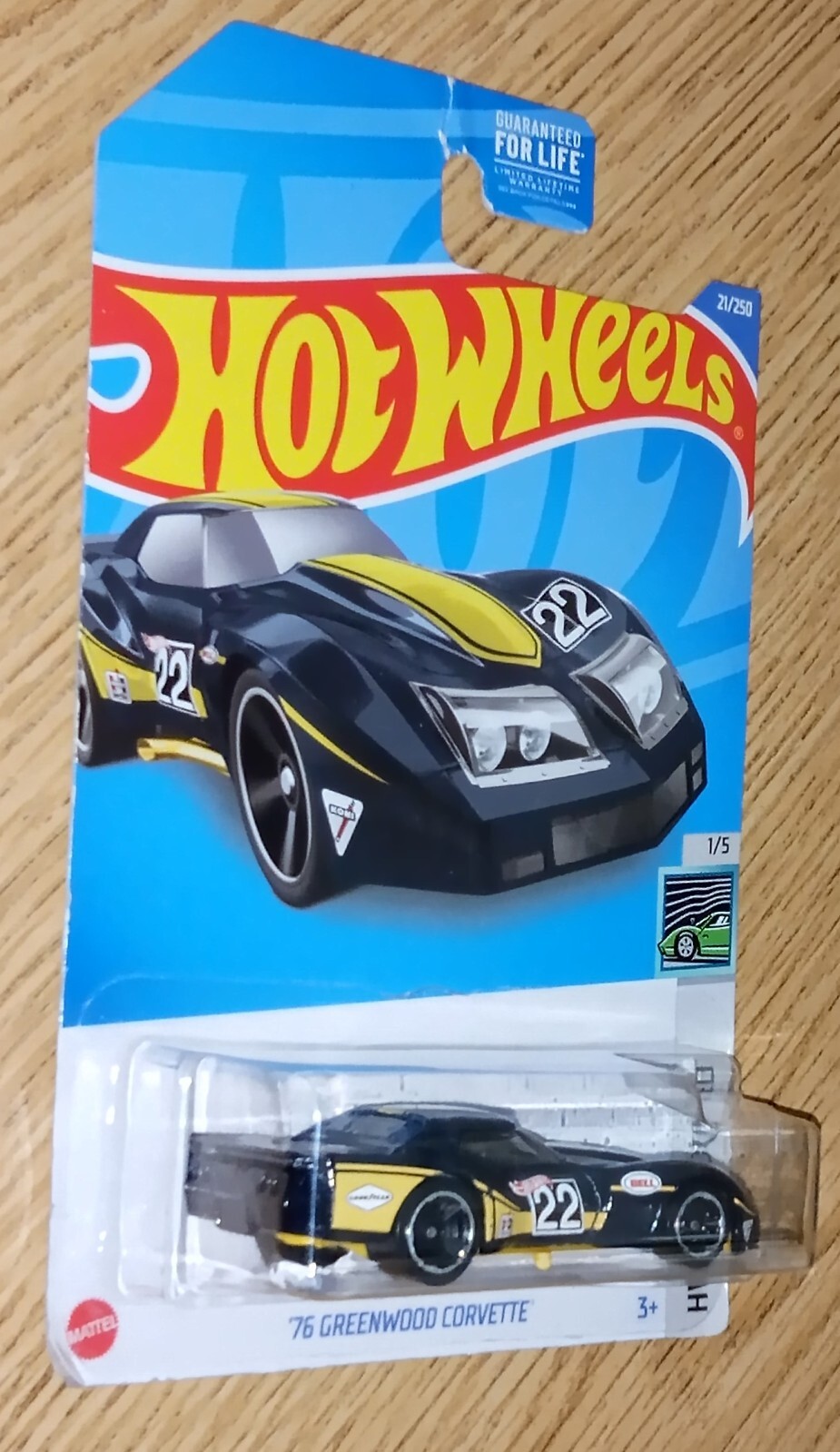 2022 HW 1976 Greenwood Corvette 21/250 HW Contoured 1/5 HCV23 Damaged Card