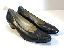 Ferragamo Vtg. Grey Italian Leather Pumps Shoes Extra Narrow Sz 7 AAAA