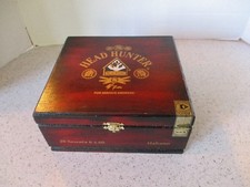 CAJA DE CIGARROS, MADERA, M.J. FRIA, "HEAD HUNTER" HABANO. 20 SESENTA 6x60, 3,5Hx7,5"