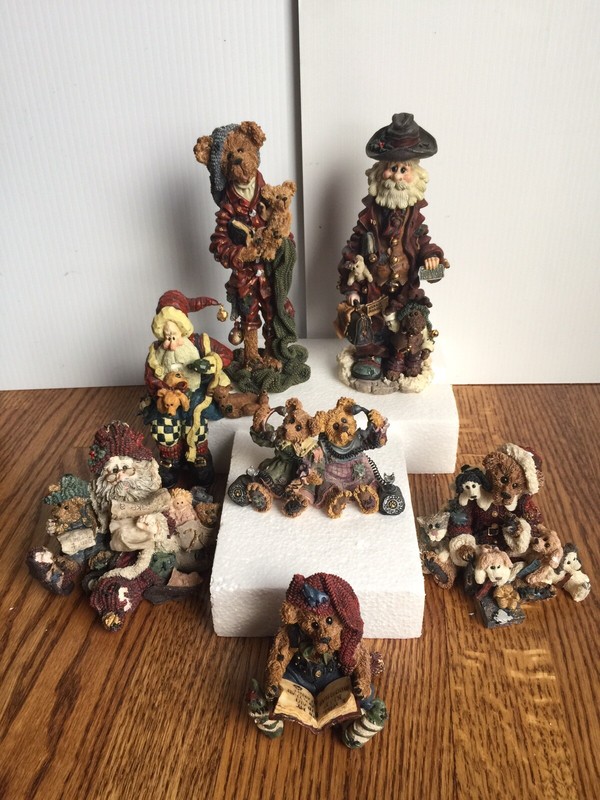 Boyds Bear Christmas Figurines Lot Of 7