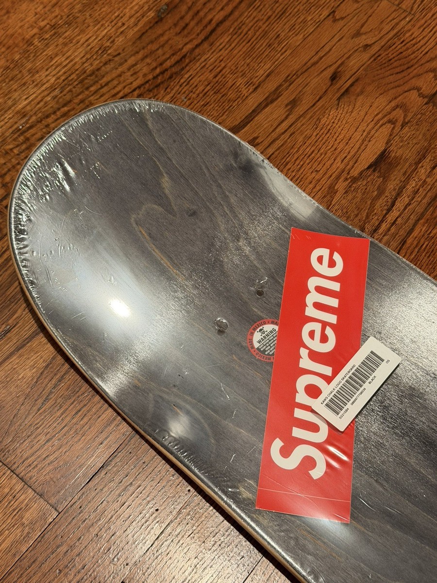 スケートボード Supreme KAWS Chalk Logo Skateboard Supreme x KAWS Chalk Logo Skatedeck (Red) – Post Modern Vandal