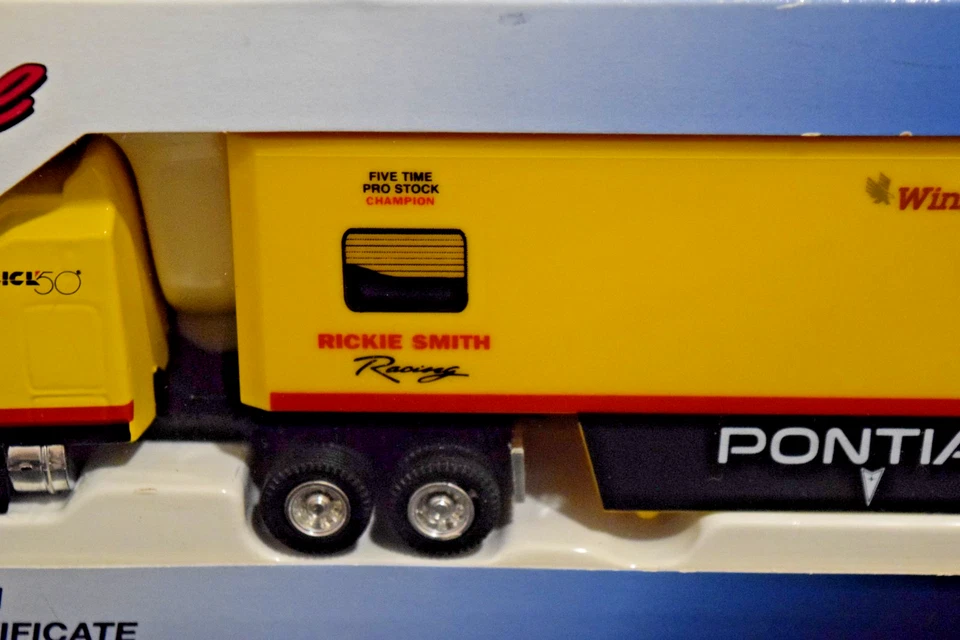 Corgi Race Image Slick 50 NHRA 1:64 Scale Transporter Rickie Smith - Image 3 of 4
