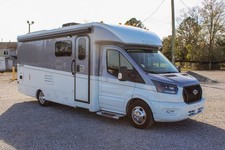2024 Tiffin Motorhomes Midas 24MT