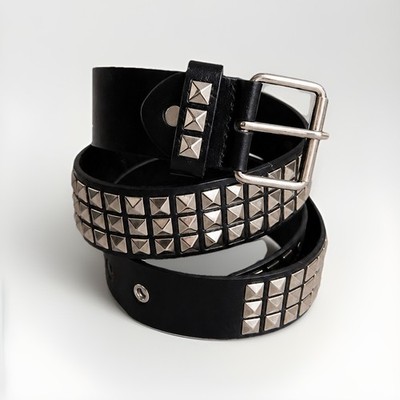 Black Studded Belt / Unisex / 100 cm / Y2K Punk Gothic Emo Rock Streetwear style