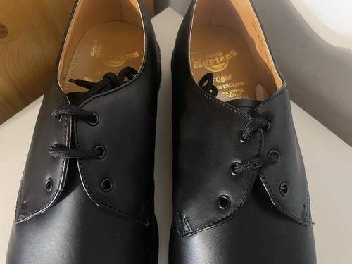 Dr Martens Made In England Black Fine Hair Cell 3 Eyelet Gibson Size 9 BNWB - Bild 11 von 20