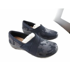 Clarks  Black Interest Cora Heather Leather Loafer - Women Size 6.5