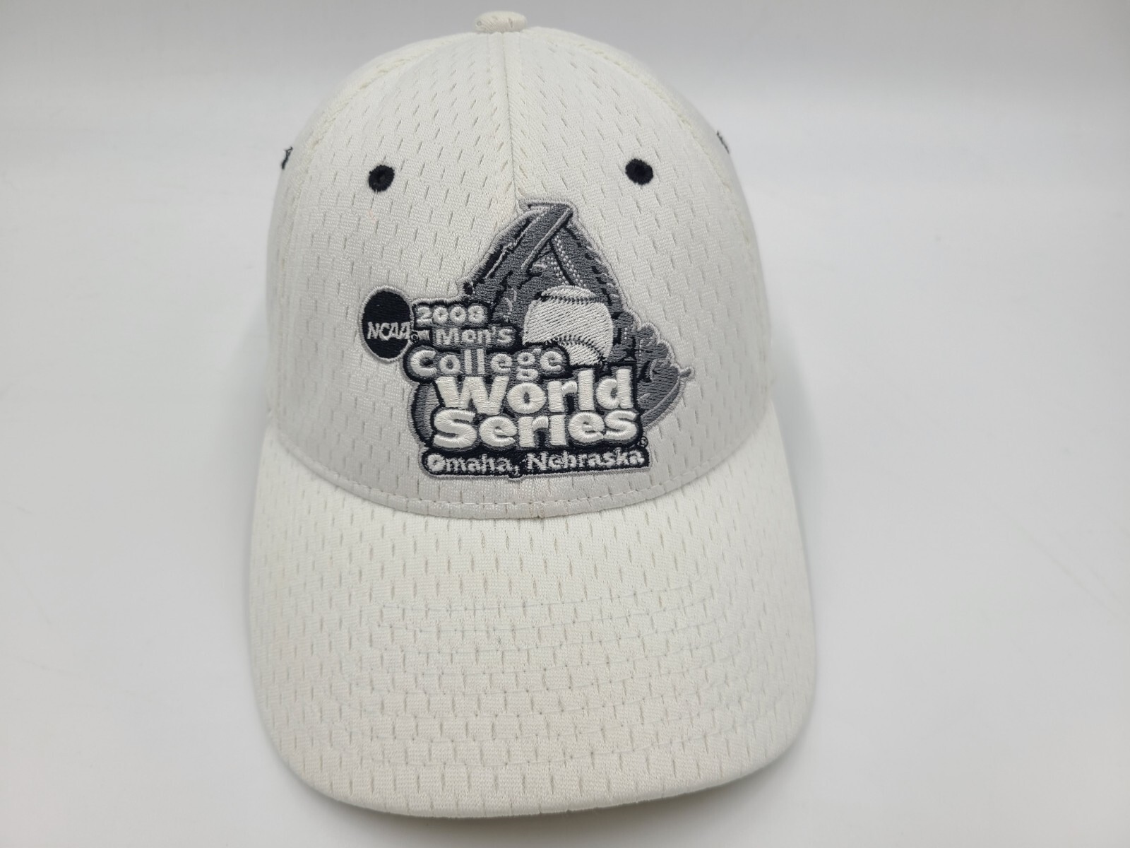 2008 Mens College World Series Omaha Nebraska Flex Fitted Hat M-L CWS Cap