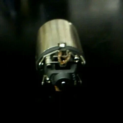 VINTAGE LE MANS COMPETITION SUPERSTOCK KYOSHO 34 BRUSHED RACING MOTOR - Image 3 of 4