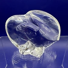 STEUBEN ART GLASS SIGNED EAGLE HAND COOLER PAPERWEIGHT FIGURINE