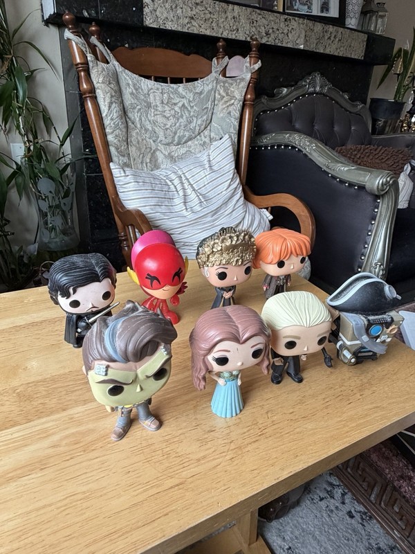 Funk Pop Lot 8