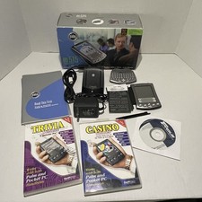 Palm Pilot M515 PDA with Charging Station, Keyboard, Games, Stylus Software