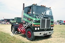 THH Truck Photos - White - Chris Waite Livestock.