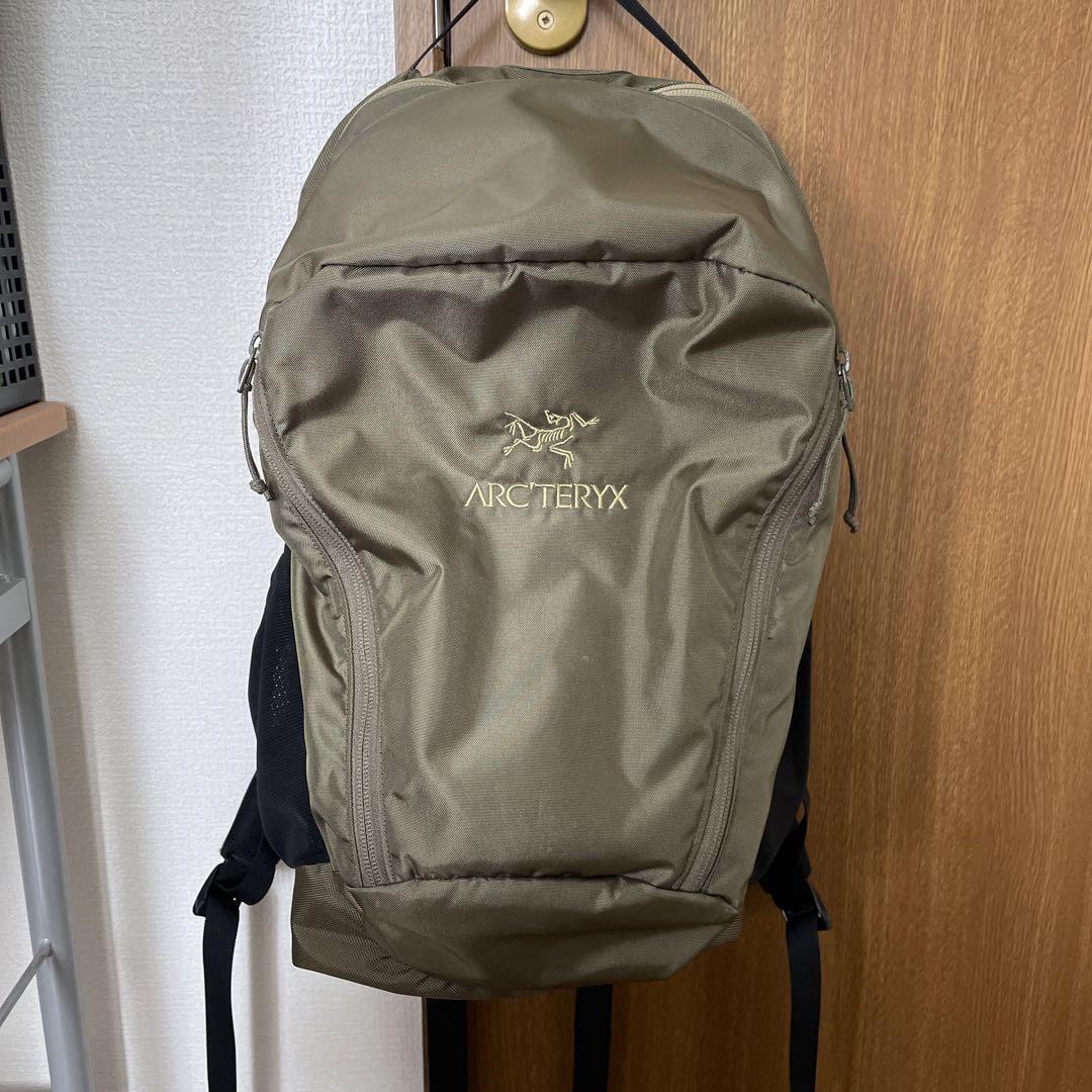 ARC'TERYX Mantis 26L Backpack Olive Old Model Used | eBay ARC'TERYX Mantis 26L Backpack Olive Old Model Used | eBay