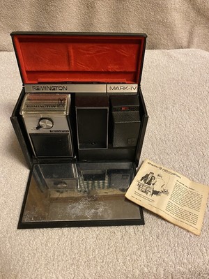Vintage Remington Mark IV Electric Shaver With Case