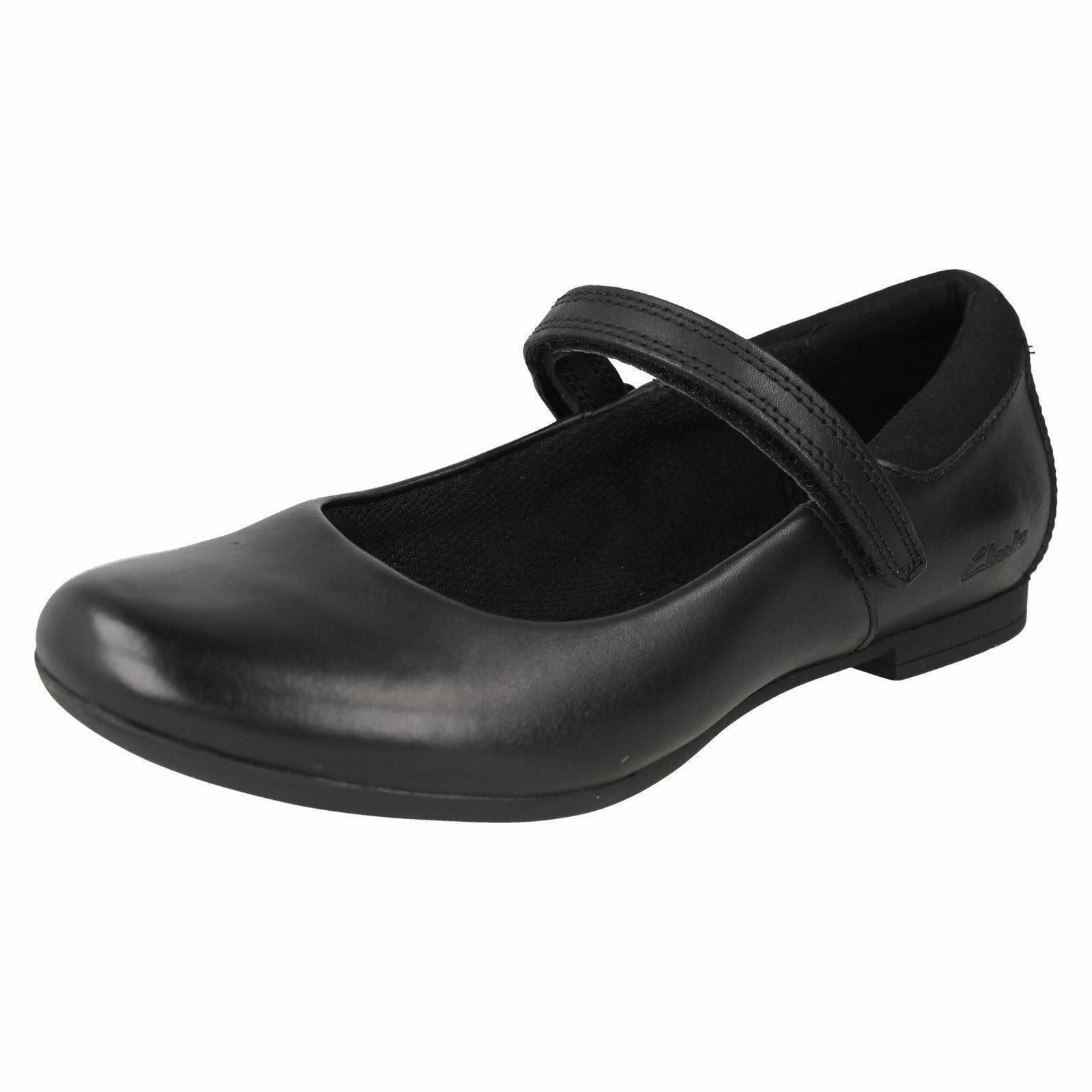 girls clarks school shoes