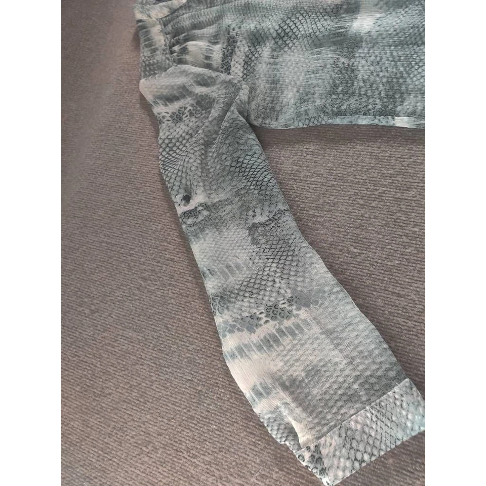 Blusa Mujer Jennifer Lopez Gris Estampado Animal Serpiente Manga 3/4 Espalda Abierta L Foto 4 de 4