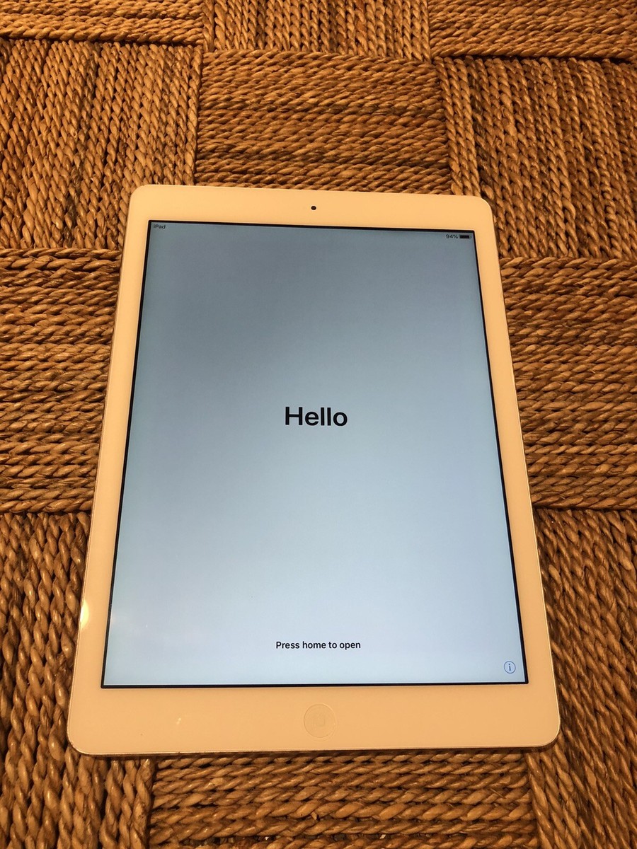 Apple iPad Air 1st Gen. 64GB, Wi-Fi 9.7in - White/Silver | eBay