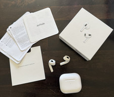 Apple AirPods 3 with Lightning Charging Case - 3rd Generation - Original Box
