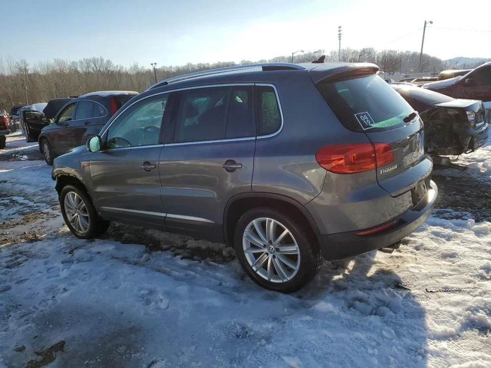 Parasol para pasajeros iluminado construido en Alemania VIN se adapta 09-18 TIGUAN 3458370 Foto 2 de 4