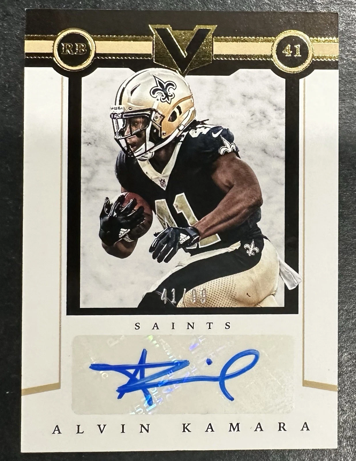 Alvin Kamara Panini Vertex Apogee Autograph #AAAK Base