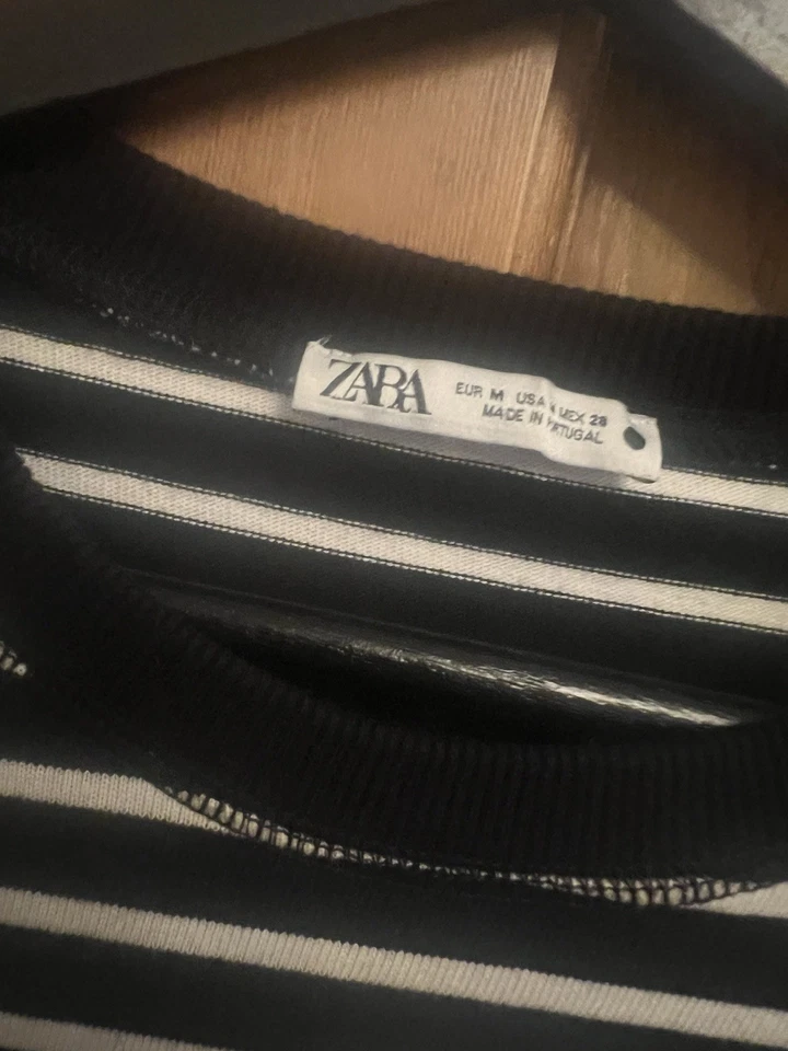 Zara Women's Black & White Stripe Top Size Medium Long Sleeve 100% Cotton - Image 3 of 4