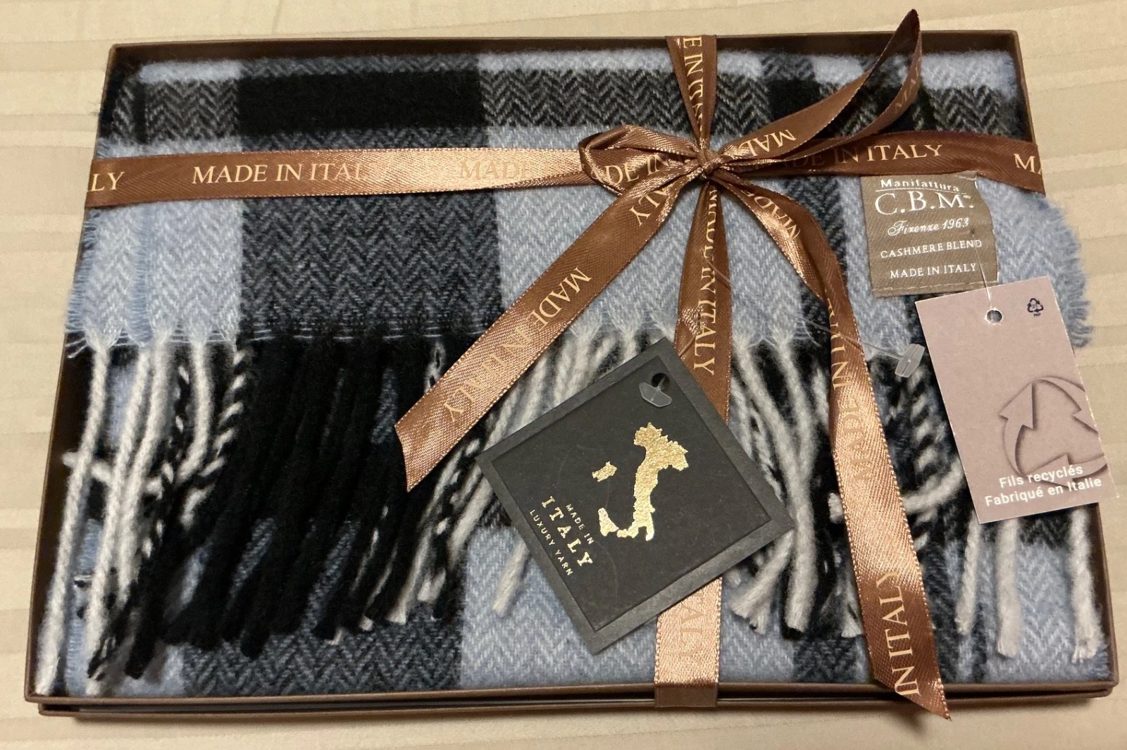 Manifattura C.B.M. Scarf 80%Wool 20%Cashmere Black/ Gray/ Blue Plaid Italy 70”