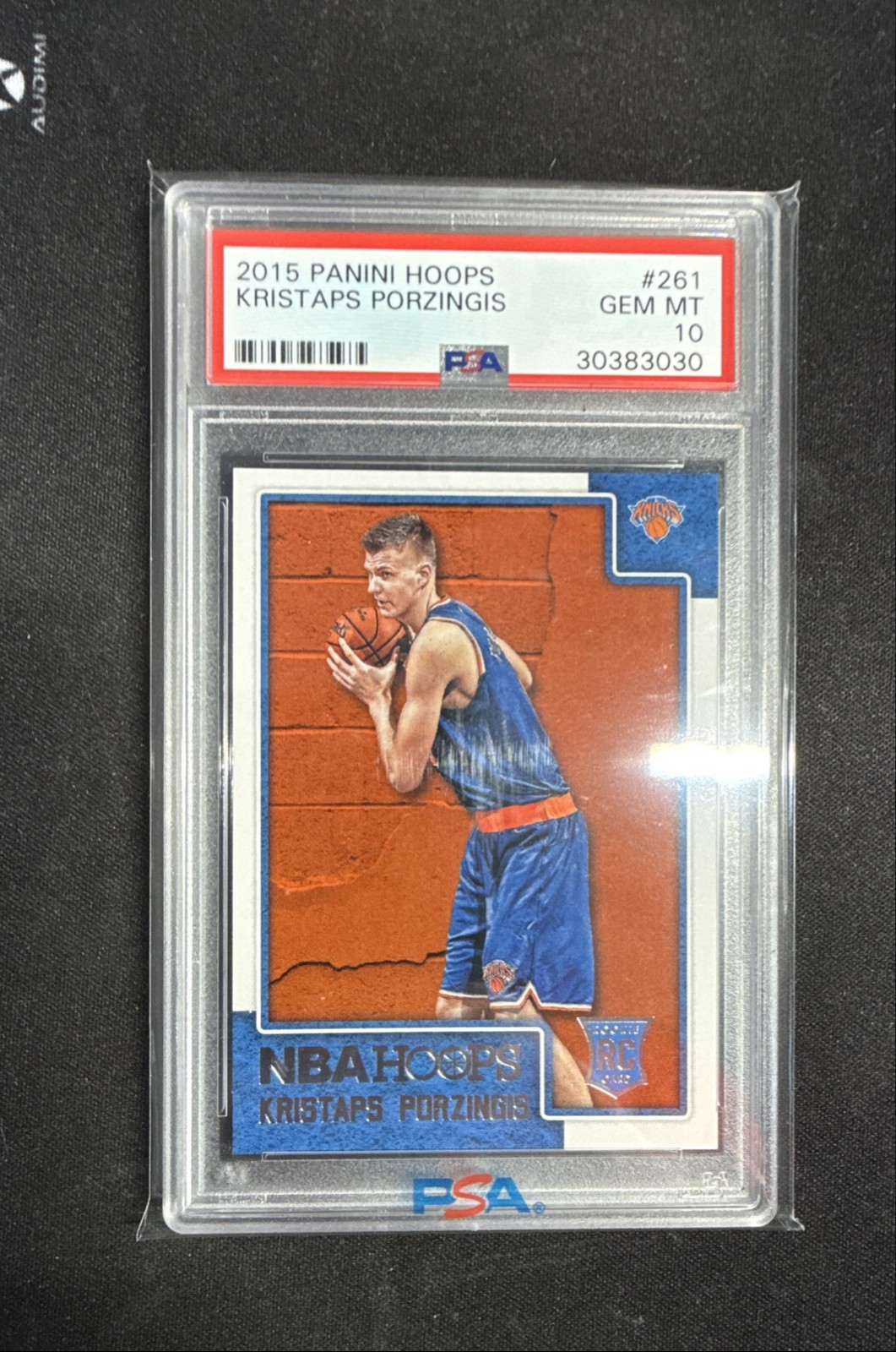 2015-16 Panini NBA Hoops - Rookies Kristaps Porzingis #261 (RC) PSA 10