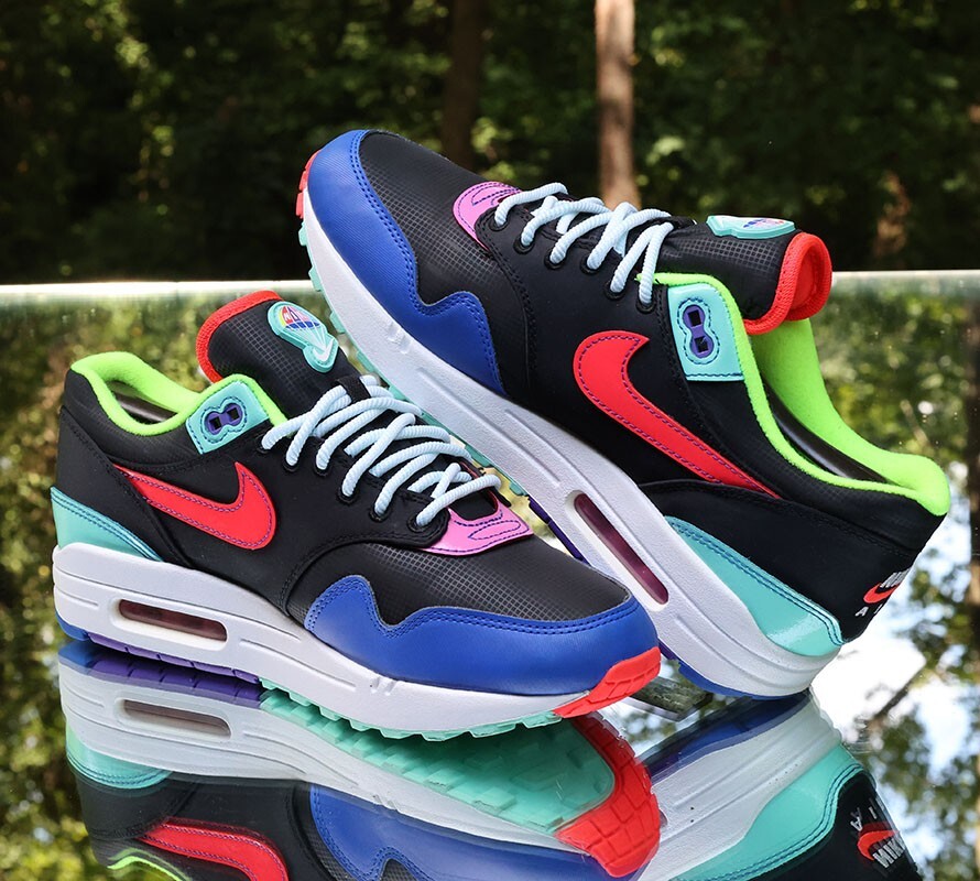 Nike Air Max 1 Parachute Men's Size 8 Black Hyper Grape Custom