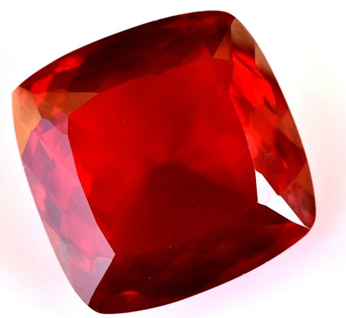 Rubis du Mozambique taille Poire VERT 3.00 carats