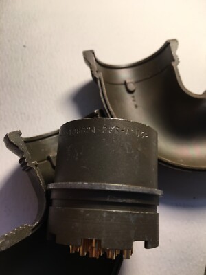 connector cannon CA3108B24-28S-A106 | eBay