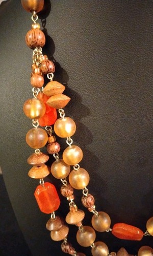 Collar llamativo de cuentas gruesas de madera ámbar, naranja, 3 hilos Coldwater Creek C014 - Imagen 4 de 8