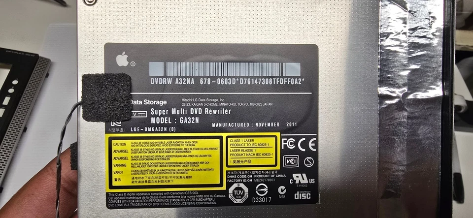 Apple iMac Super Multi DVD-RW Burner Drive GA32N 678-0603B - Image 3 of 3