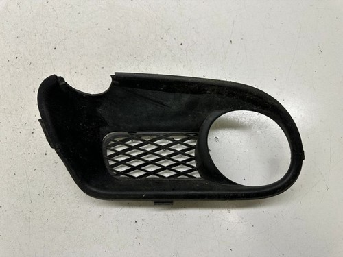 Volkswagen Touareg I 2005 Verkleidung Nebelscheinwerfer / Gitter vorne DRA49650