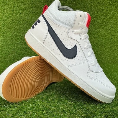 Jungen Mädchen Nike Court Borough Mid Weiß Stiefel Turnschuhe Größe 6 (A11)