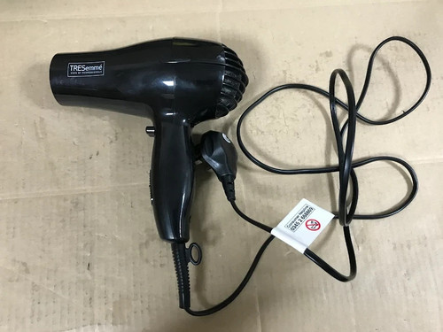 TRESemme Compact 2000W Haar DC Motor Trockner leicht & kompakt 2 Geschwindigkeiten schwarz
