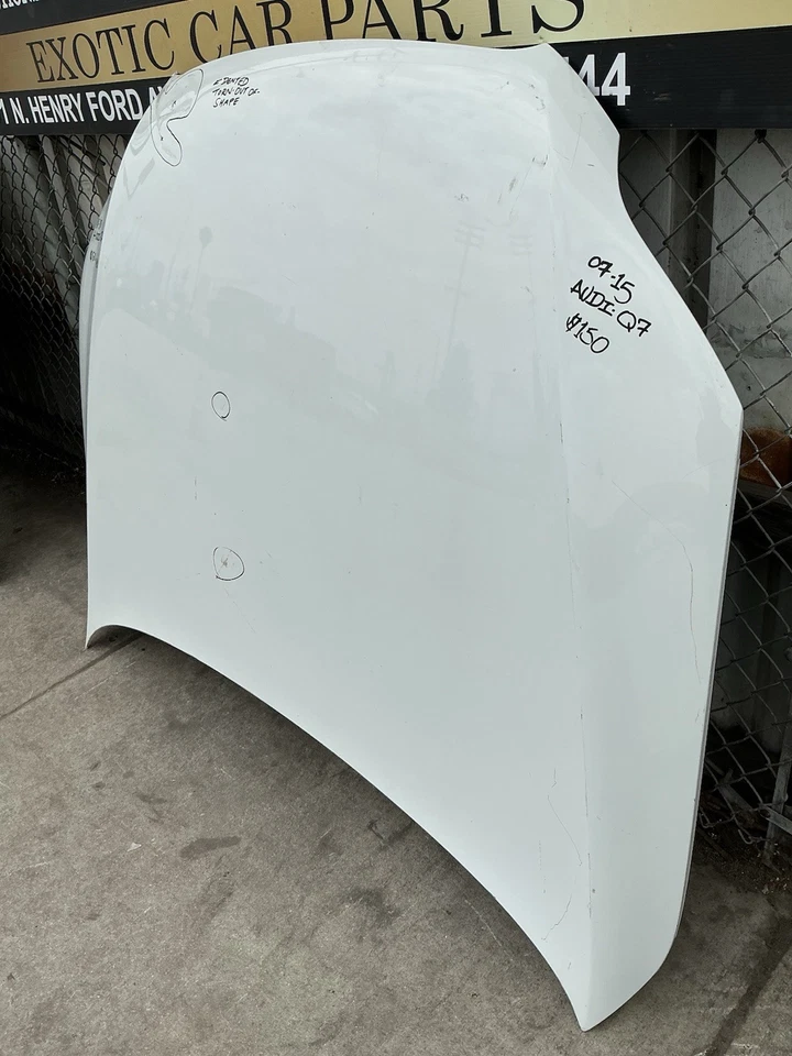 2007 2008 2009 2010 2011 2012 2013 2014 2015 Audi Q7 Hood Used Oem  - Image 3 of 4