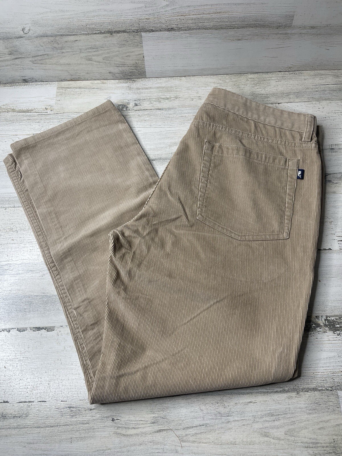Vineyard Vines Mens Tan Corduroy Chino Pants 34x30 Flat Front EUC
