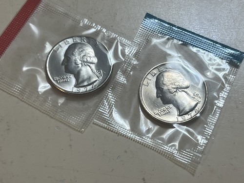 1974 P / D Washington Quarter BU 2 Coin Year Set in Government Cello