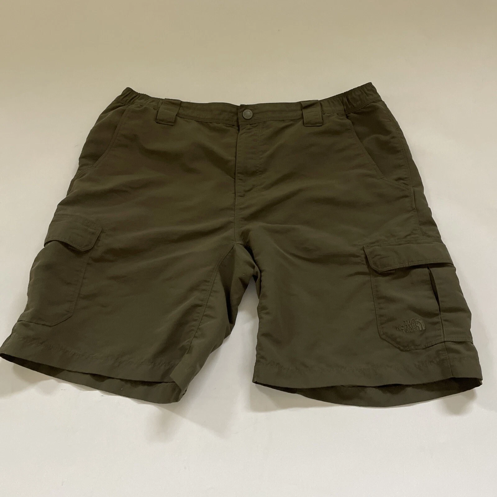 The North Face Mens Cargo Shorts Large Nylon Hiking Casual Outdoors Gorpcore