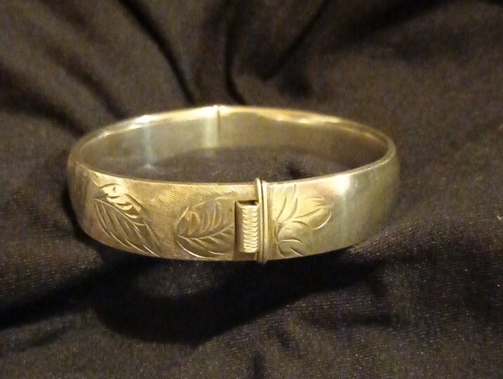 Vintage Solid Silver 925 Bangle. FULLY STAMPED Ha… - image 4