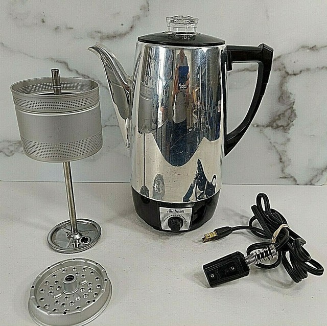SUNBEAM PERCOLATOR 8 CUP MODEL AP8A VINTAGE MCM 10.5” H COFFEE POT